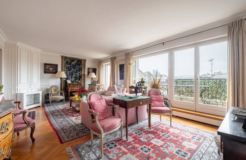 Centre Ville Apartment | 150 m² Apartment ∙ 2 bedrooms ∙ 4 guests