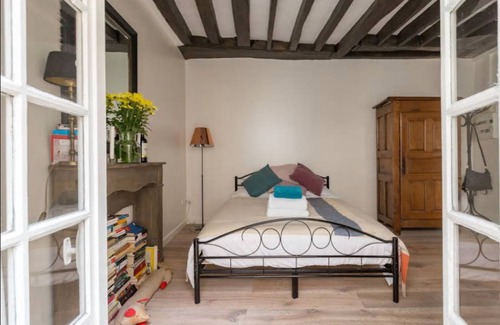 Saint-Merri Apartment | 18 m² Apartment ∙ 2 guests