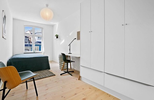 Copenhagen City Centre Resort | 185 m² Private room ∙ 1 bedroom ∙ 1 guest
