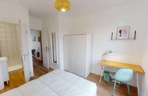 Issy-les-Moulineaux Resort | 188 m² Private room ∙ 1 bedroom ∙ 1 guest