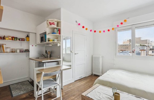 14th Arrondissement Apartment | 19 m² Studio flat ∙ 2 guests