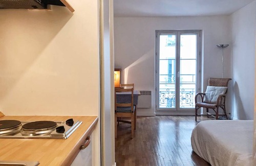 Ternes Apartment | 20 m² Apartment ∙ 1 guest