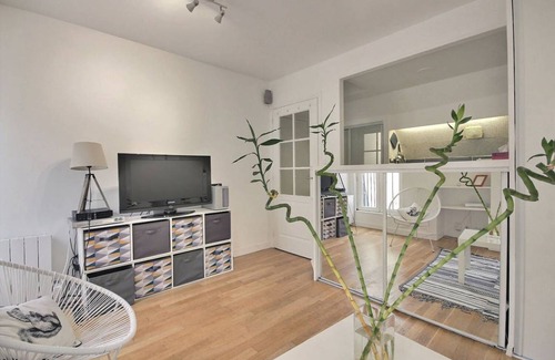Ternes Apartment | 21 m² Apartment ∙ 2 guests