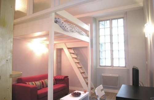 Ternes Apartment | 25 m² Apartment ∙ 2 guests