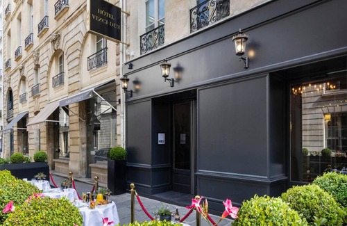 Saint-Thomas-d'Aquin Hotel | 25 m² Hotel ∙ 127 guests
