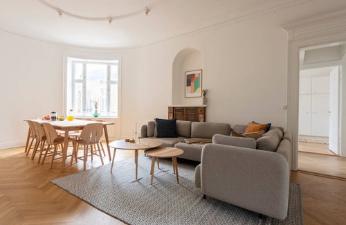 Copenhagen City Centre Resort | 260 m² Private room ∙ 1 bedroom ∙ 1 guest