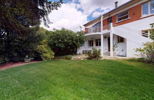 Clamart Resort | 260 m² Private room ∙ 1 bedroom ∙ 2 guests