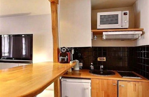 Notre-Dame-des-Champs Apartment | 27 m² Apartment ∙ 2 guests