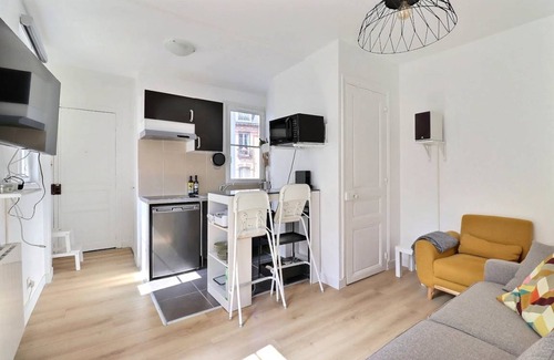 Belleville Apartment | 29 m² Apartment ∙ 1 bedroom ∙ 2 guests