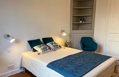 Choisy-le-Roi Resort | 300 m² Private room ∙ 1 bedroom ∙ 1 guest