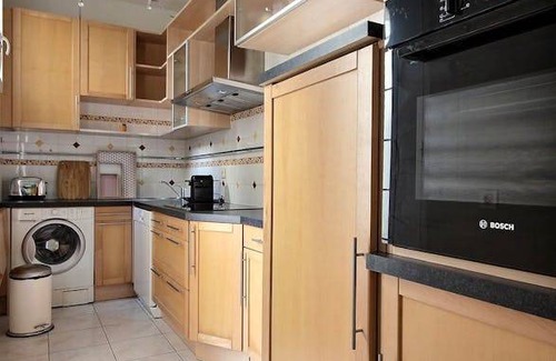 Saint-Fargeau Apartment | 33 m² Apartment ∙ 1 bedroom ∙ 2 guests