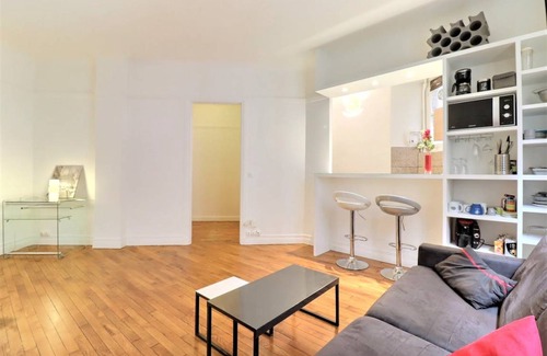 Montmartre Apartment | 35 m² Apartment ∙ 2 guests
