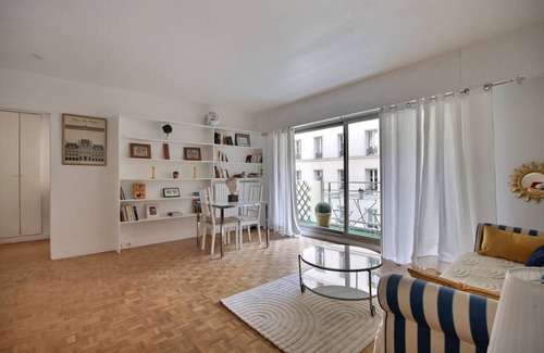 Arsenal Apartment | 36 m² Apartment ∙ 2 guests