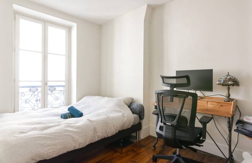 14th Arrondissement Apartment | 40 m² Apartment ∙ 1 bedroom ∙ 2 guests