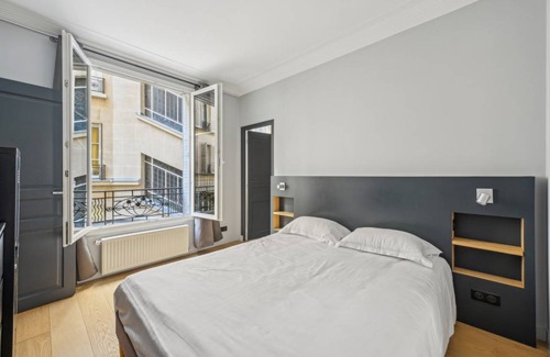 Ternes Apartment | 40 m² Apartment ∙ 1 bedroom ∙ 4 guests
