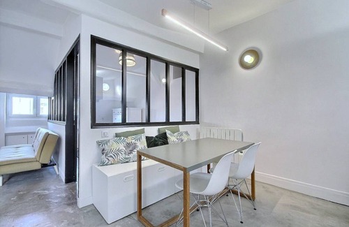 6th Arrondissement Apartment | 40 m² Apartment ∙ 1 bedroom ∙ 2 guests