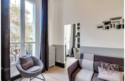 Saint-Germain-des-Pres Apartment | 43 m² Apartment ∙ 1 bedroom ∙ 2 guests