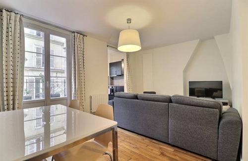 Porte-Saint-Martin Apartment | 43 m² Apartment ∙ 1 bedroom ∙ 2 guests