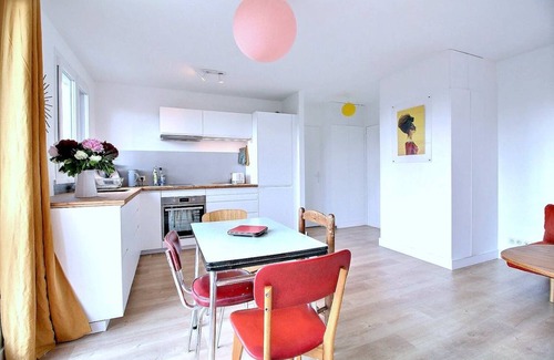 Saint-Fargeau Apartment | 44 m² Apartment ∙ 1 bedroom ∙ 2 guests