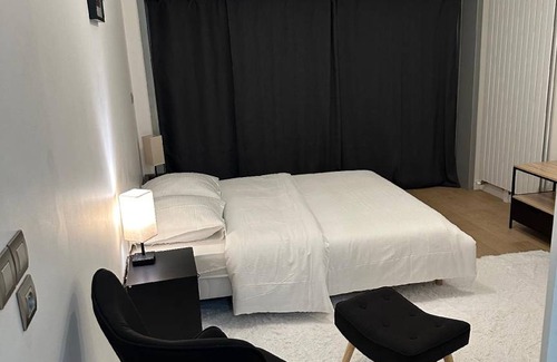 Batignolles Apartment | 45 m² Apartment ∙ 1 bedroom ∙ 2 guests