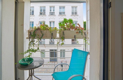Quartier des Grandes-Carrieres Apartment | 52 m² Apartment ∙ 1 bedroom ∙ 3 guests
