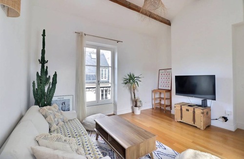 Quartier de l'Ecole-Militaire Apartment | 52 m² Apartment ∙ 2 bedrooms ∙ 3 guests
