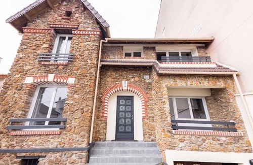 Bobigny Apartment | 55 m² Apartment ∙ 2 bedrooms ∙ 4 guests