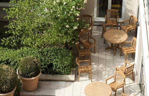Issy-les-Moulineaux Apartment | 60 m² Serviced apartment ∙ 2 bedrooms ∙ 127 guests
