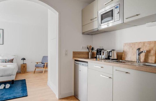 Meudon-la-Foret Apartment | 70 m² Serviced apartment ∙ 6 guests