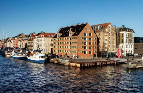 Nyhavn - Amalienborg Hotel | 71 Nyhavn Hotel