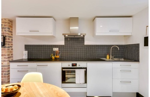 Montmartre Apartment | 77 m² Apartment ∙ 2 bedrooms ∙ 5 guests
