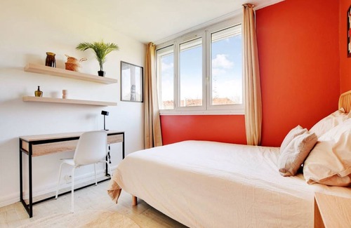 Le Kremlin-Bicetre Resort | 80 m² Private room ∙ 1 bedroom ∙ 5 guests