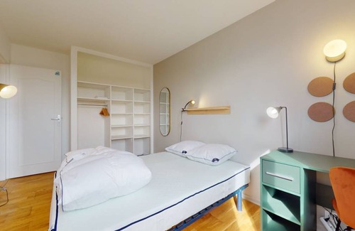 Gennevilliers Resort | 80 m² Private room ∙ 1 bedroom ∙ 2 guests
