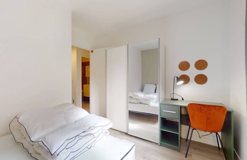 Gennevilliers Resort | 84 m² Private room ∙ 1 bedroom ∙ 2 guests