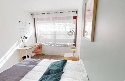 Saint-Lambert Resort | 85 m² Private room ∙ 1 bedroom ∙ 1 guest