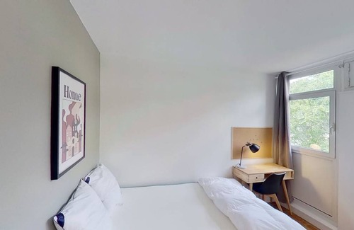 Saint-Fargeau Resort | 92 m² Private room ∙ 1 bedroom ∙ 1 guest