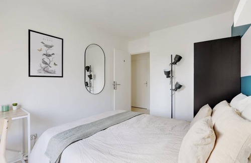 Boulogne-Billancourt Resort | 93 m² Private room ∙ 1 bedroom ∙ 5 guests