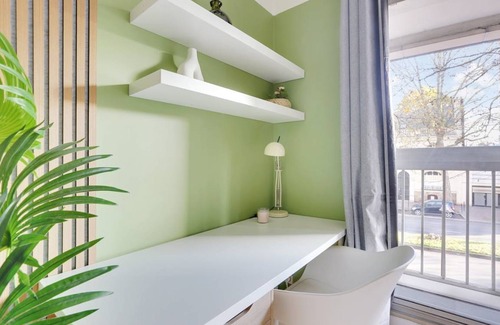 Boulogne-Billancourt Resort | 93 m² Private room ∙ 1 bedroom ∙ 5 guests