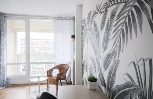 Levallois-Perret Resort | 93 m² Private room ∙ 1 bedroom ∙ 5 guests