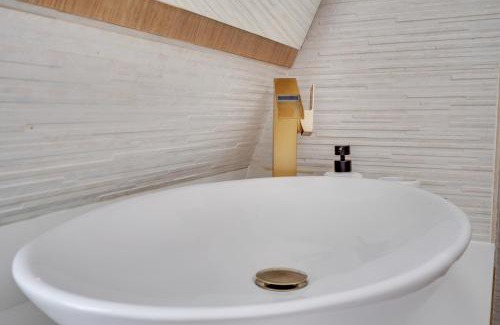 Gaillon Apartment | Amazing HISTORICAL PARISIEN LOFT NEXT TO LOUVRE AREA-4