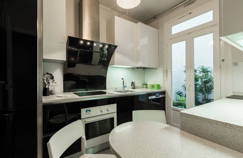 Porte-Dauphine Apartment | Ambassador Hideaway, by Veeve