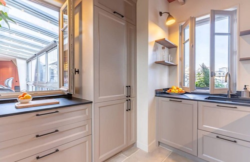 Porte-Dauphine Apartment | Apartment ∙ 4 bedrooms ∙ 8 guests