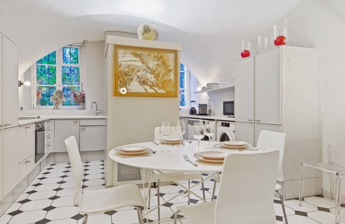 Saint-Thomas-d'Aquin Apartment | Appartement Academia - Welkeys