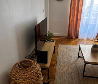 Porte-Dauphine Apartment | Appartement au coeur de paris à 1 kilomètre de la Tour Eiffel