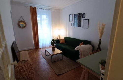 Porte-Dauphine Apartment | Appartement au coeur de paris à 1 kilomètre de la Tour Eiffel