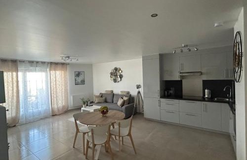 Montfermeil Apartment | Appartement calme