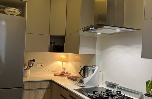 Quartier de la Plaine-de-Monceaux Apartment | Appartement Familial Rénové Haussman 140 M2 4 Chbres Metro Wagram