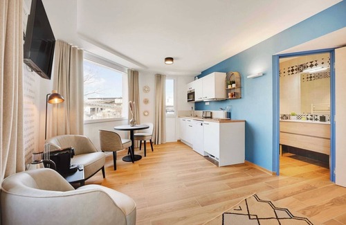 Vanves Apartment | Appartement Henri #32 - Rooftop & Air Conditioning