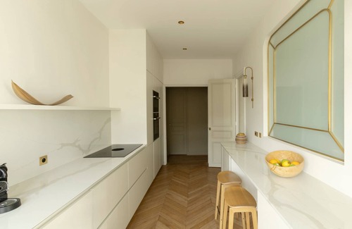 Ternes Apartment | Avenue Niel by onefinestay