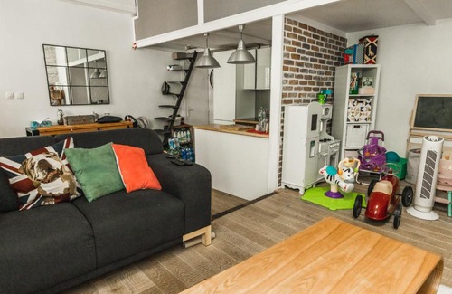 17th Arrondissement Apartment | Beautiful apartment in Batignolles